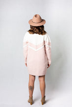 Load image into Gallery viewer, Finland Cardigan - Pink
