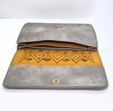 Load image into Gallery viewer, Belen Purse - Grey
